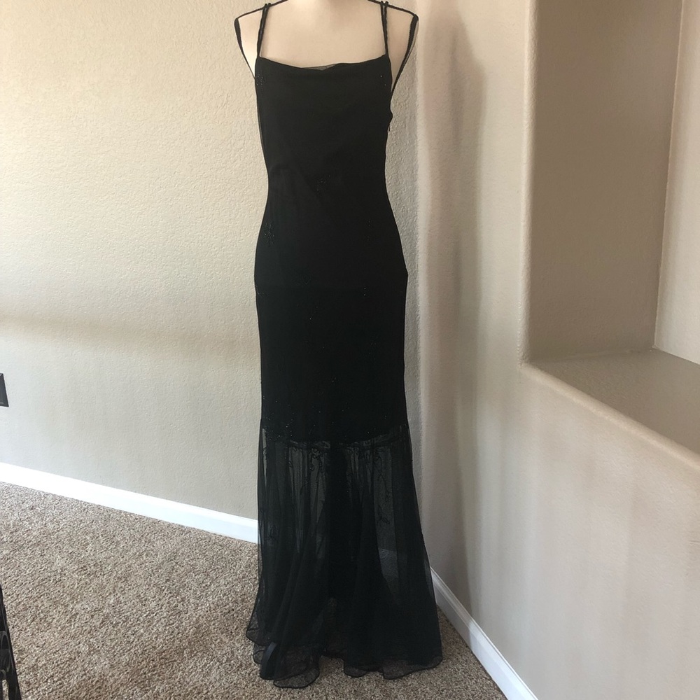 Xscape beaded figure flattering dress